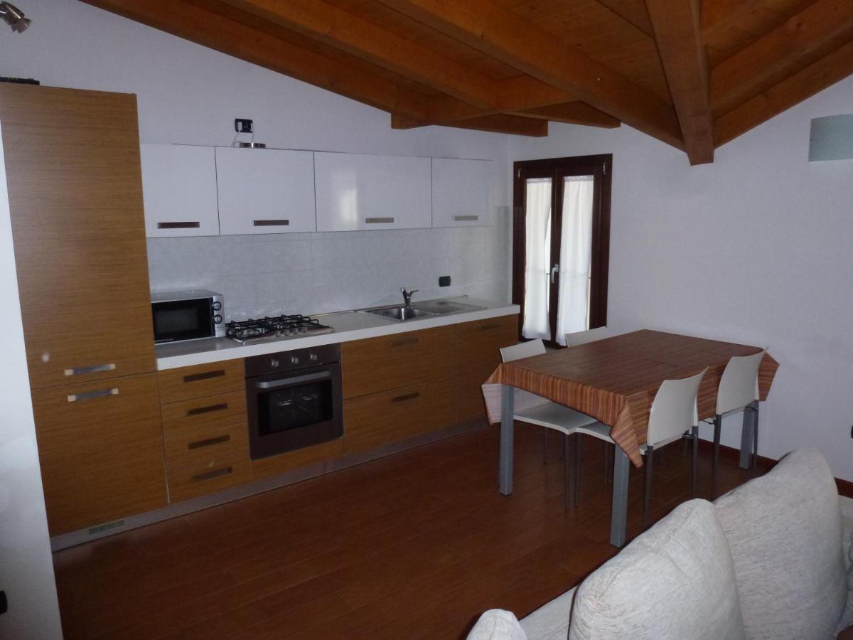 Casa Marck Διαμέρισμα Maccagno Εξωτερικό φωτογραφία
